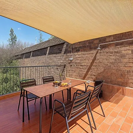 Key Sagrada Familia House Terrace شقة برشلونة